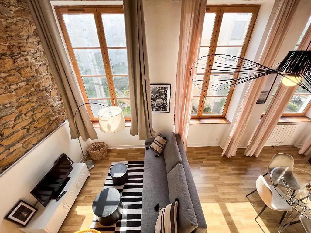 Apartment Suite Cartier Lyon France